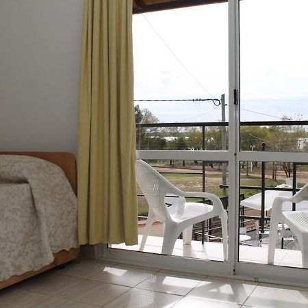 Brisas Del Lago Apartamentos Colón Exterior foto